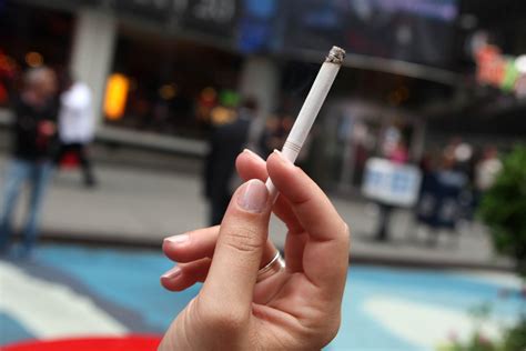 chatty chainsm|cigarette smoking chat rooms.